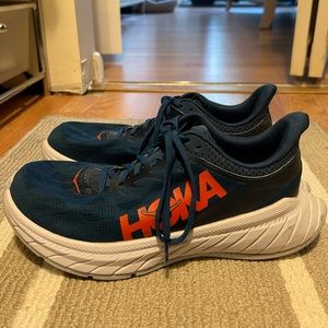 HOKA one one carbon